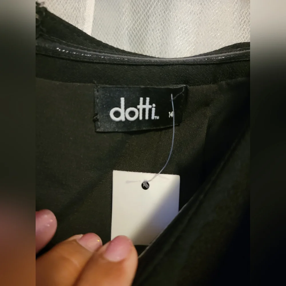 DOTTI 》Off The Shoulder Romper - Picture 2 of 5